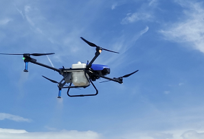 Was sind die Vor- und Nachteile der Wahl einer Drohne zum Versprühen von Agrochemikalien?
